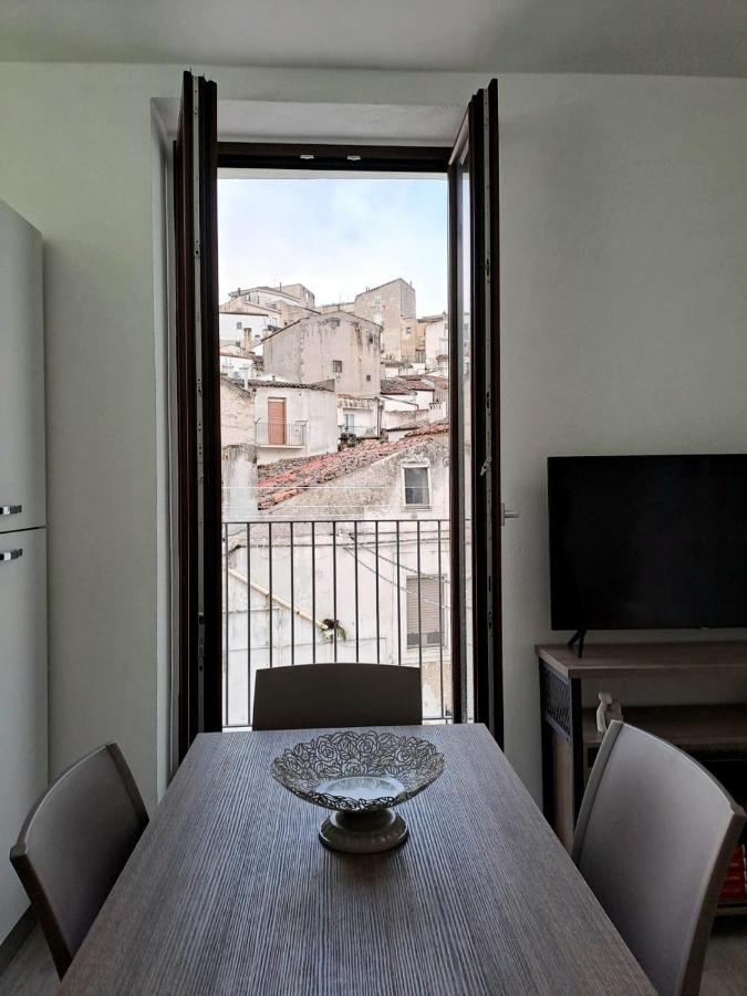 Casa Junno Appartement Monte SantʼAngelo Buitenkant foto