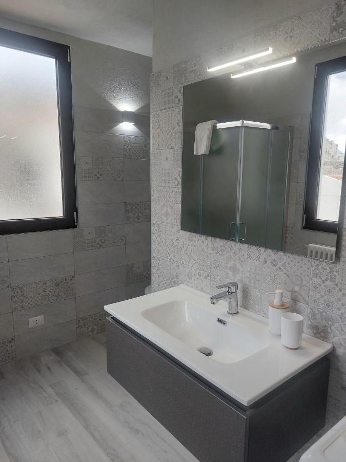 Casa Junno Appartement Monte SantʼAngelo Buitenkant foto