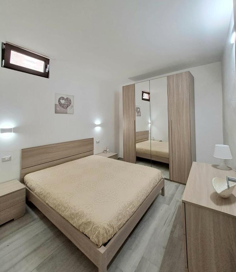 Casa Junno Appartement Monte SantʼAngelo Buitenkant foto