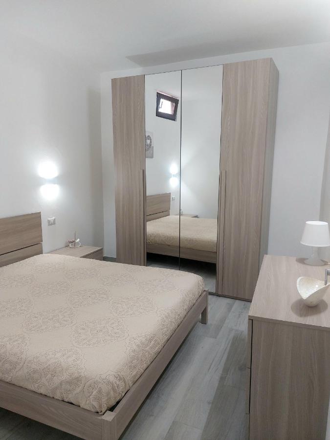 Casa Junno Appartement Monte SantʼAngelo Buitenkant foto